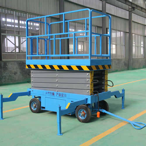 廊坊客户移动式升降机试机中